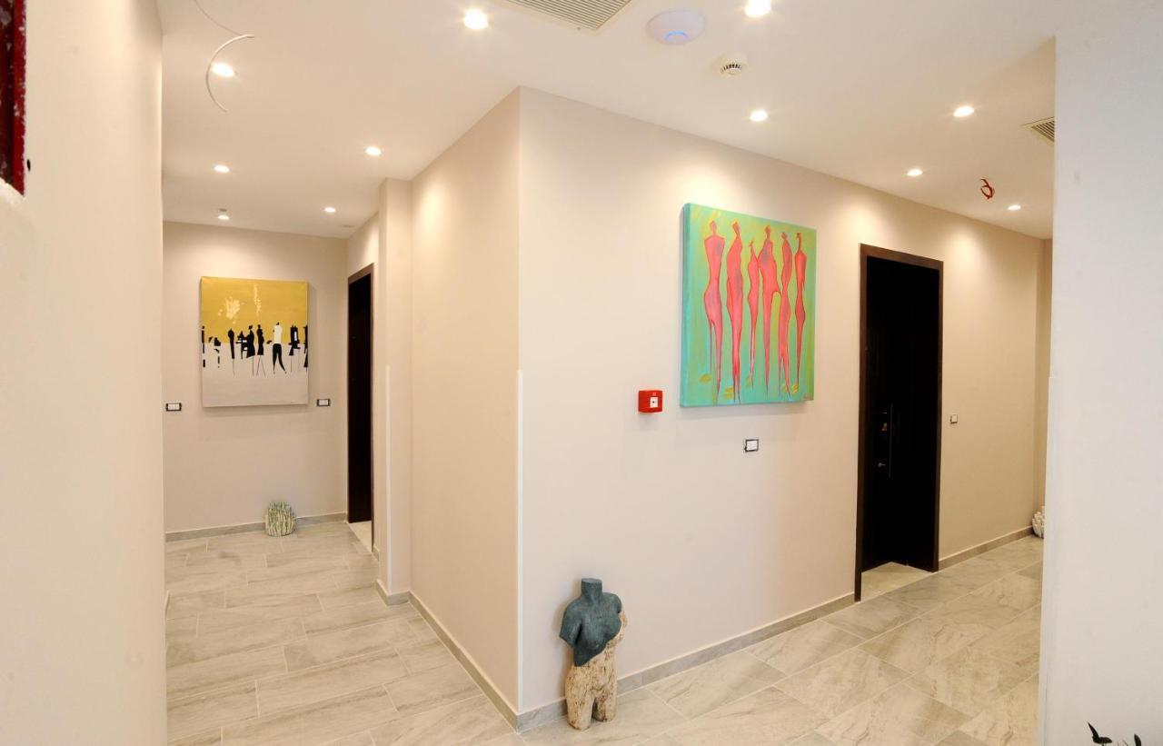 Afrodite Suites Sarandë Exterior foto