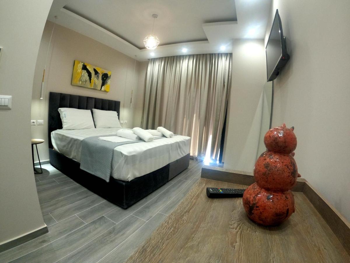 Afrodite Suites Sarandë Exterior foto