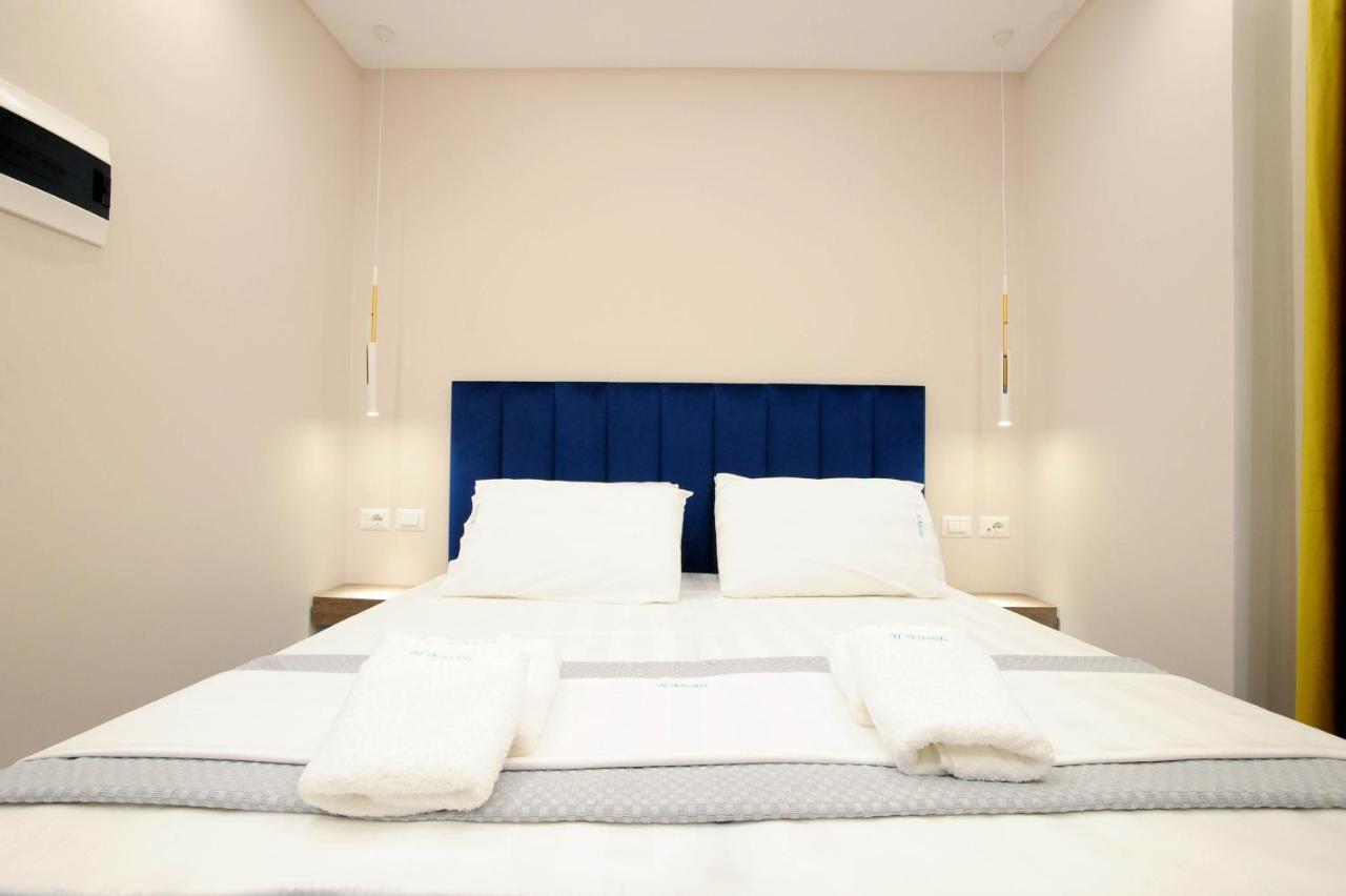 Afrodite Suites Sarandë Exterior foto