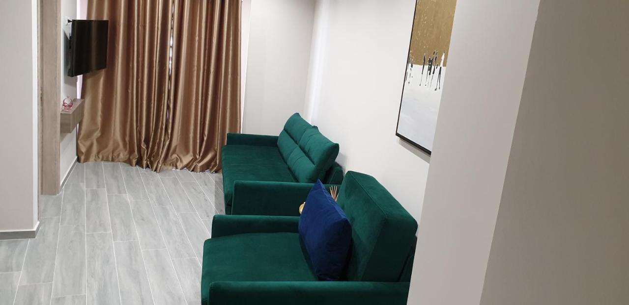 Afrodite Suites Sarandë Exterior foto